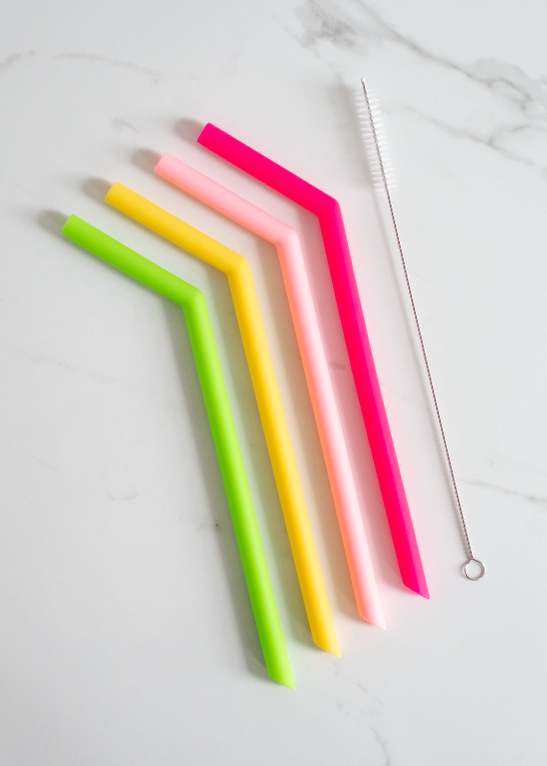 Reusable Silicone Smoothie Straw Set In Rainbow Colours With A Cleaning Brush For An Alternative To Single-use Plastic Straws