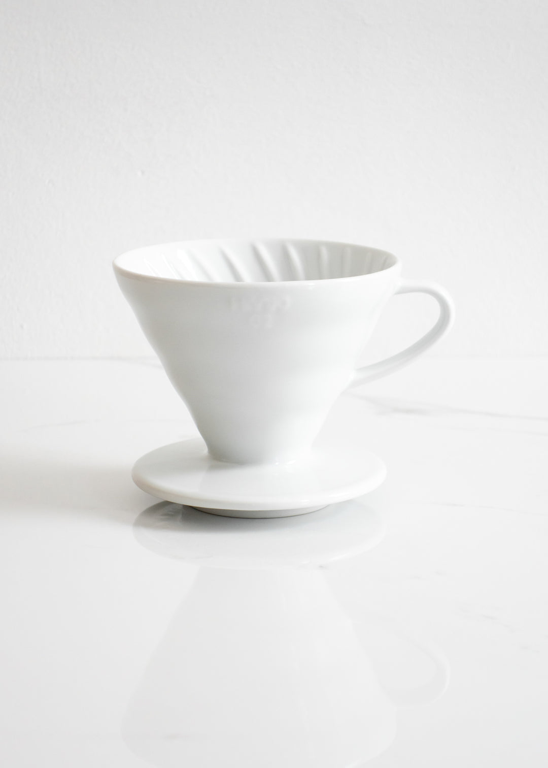 Hario V60-02 Ceramic Coffee Dripper (1-4 cups) For Plastic-free Coffee