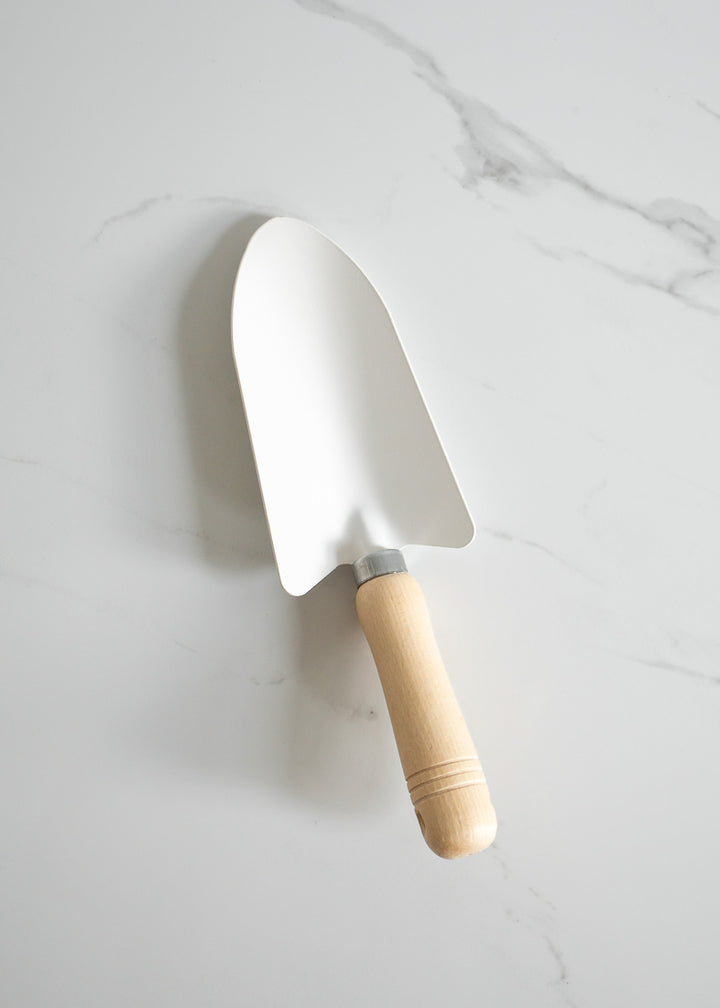 Redecker Gardening Tool Set - Plastic-free Trowel In White Metal & Wood